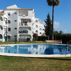 studio-in-calypsocalahonda-200-metres-from-the-beach.es-andalucia.com/
